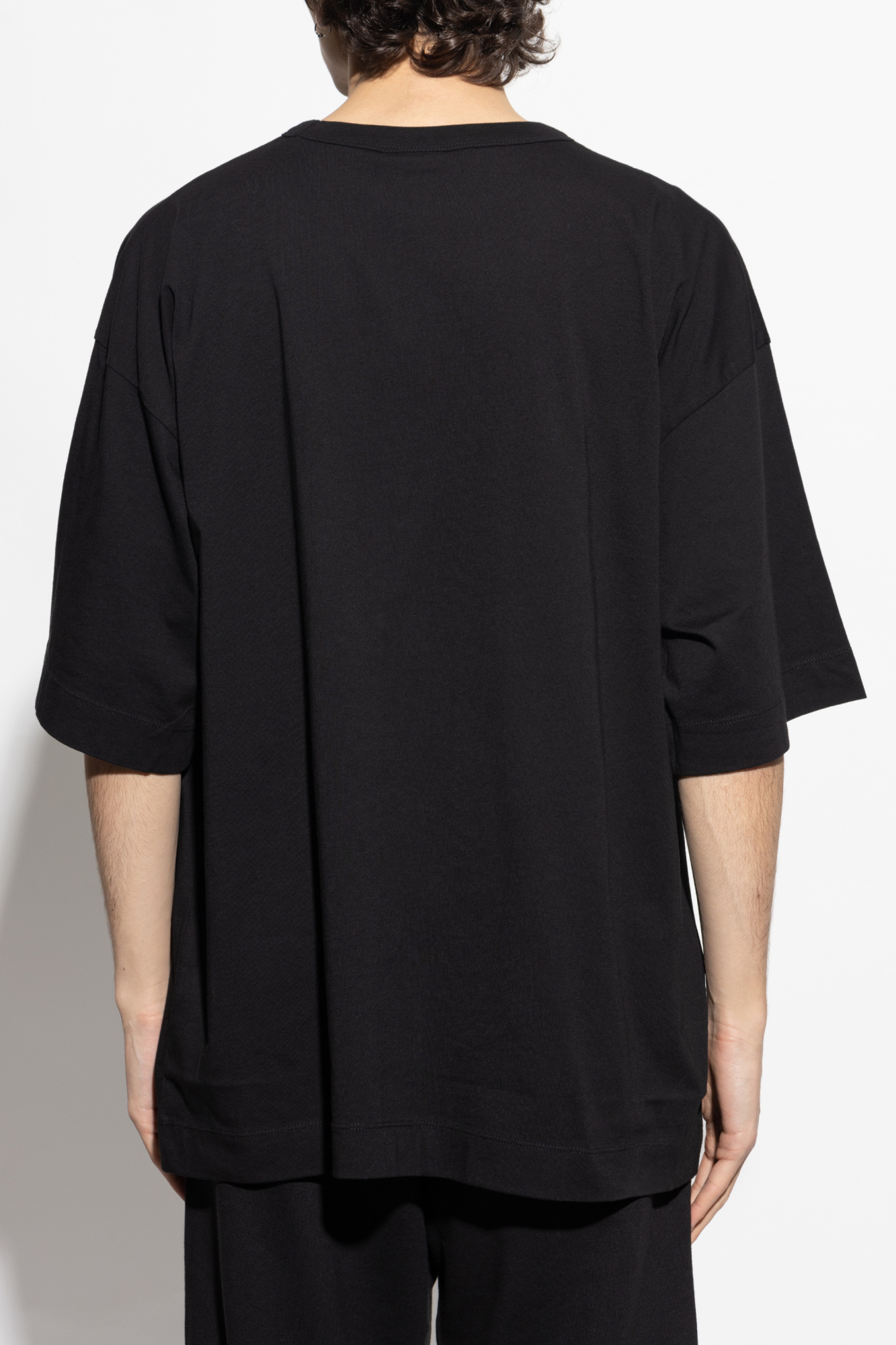 【送料&関税込】Dries Van Noten Black Cotton Heli T-shirt Dries Van Noten Black Cotton Heli T-shirt | ModeSens